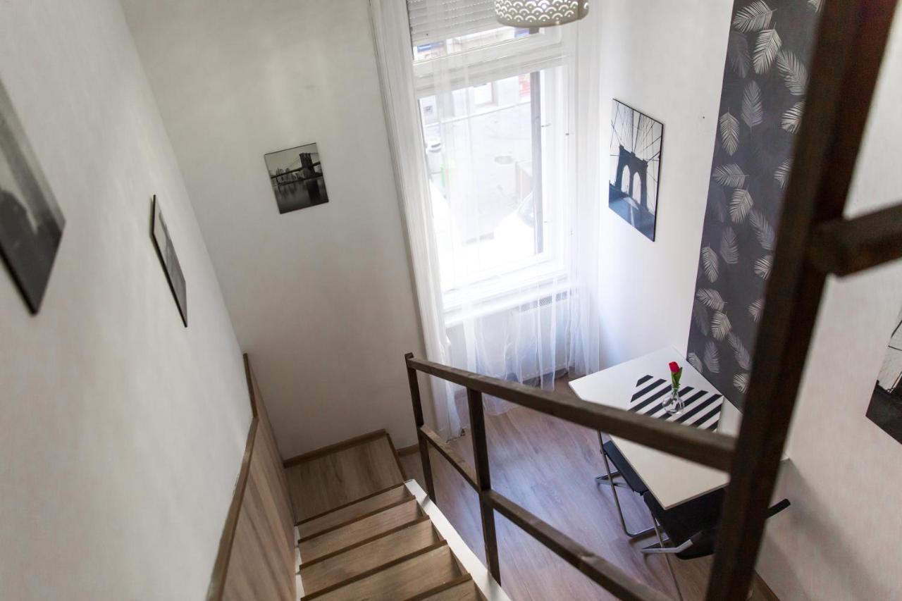Modern Budget Lofts In The City Centre Budapest Exteriör bild