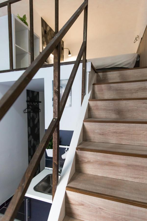 Modern Budget Lofts In The City Centre Budapest Exteriör bild
