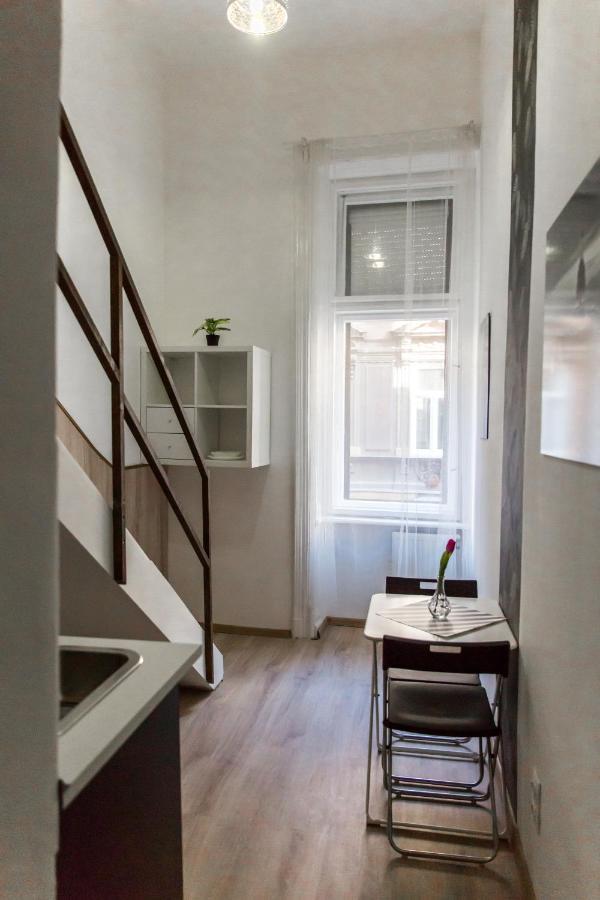 Modern Budget Lofts In The City Centre Budapest Exteriör bild