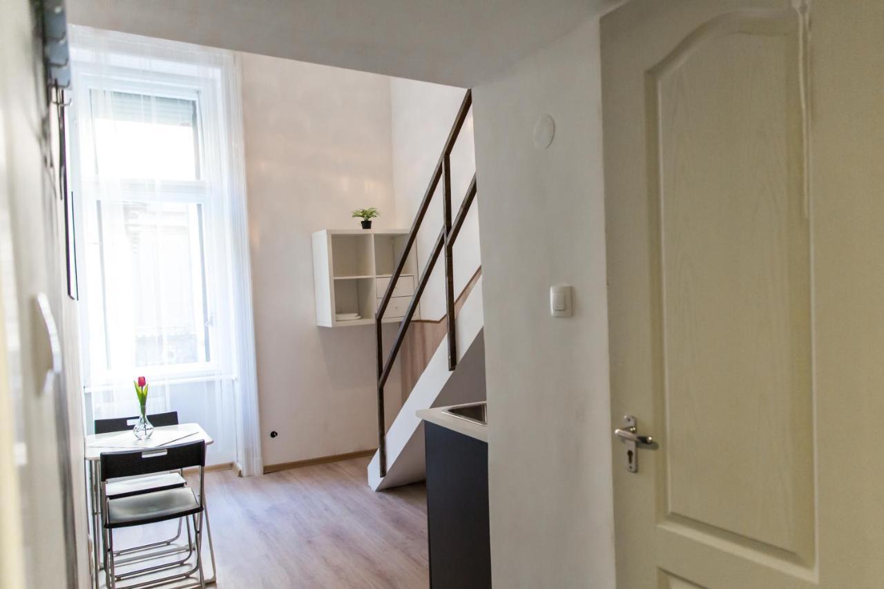 Modern Budget Lofts In The City Centre Budapest Exteriör bild